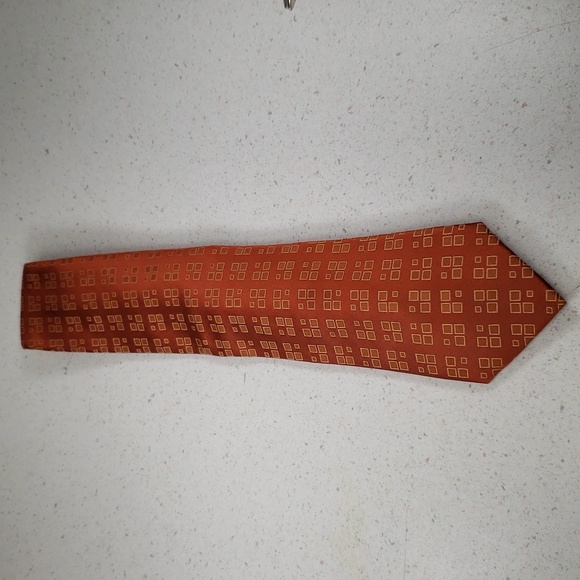 Kenneth Cole Reaction Rustic Silk Dress Necktie - Picture 3 of 7